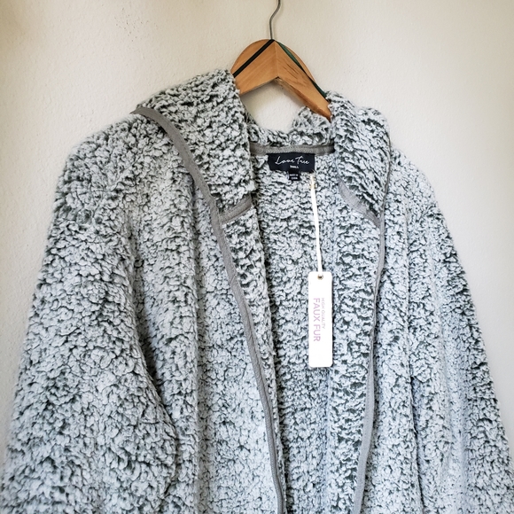 Faux Fur Hooded Sweater Jacket - Picture 4 of 10